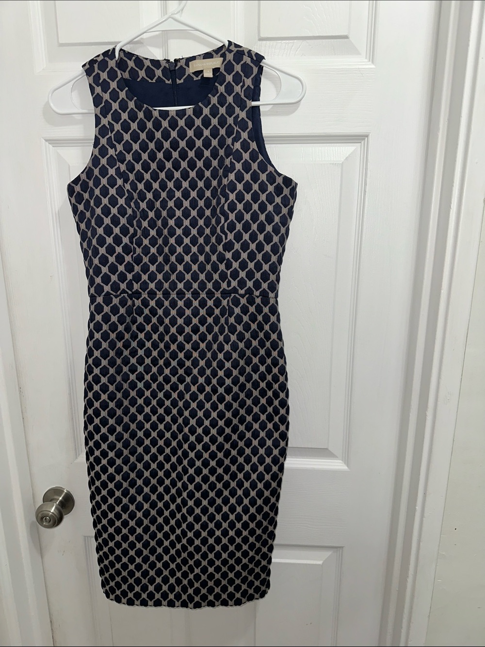 Banana Republic Navy Geometric Patterned Sleeveless Midi Sheath Dress